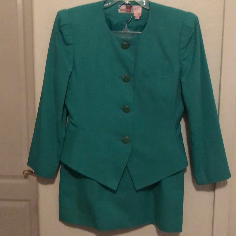 Green 2 Piece Suit